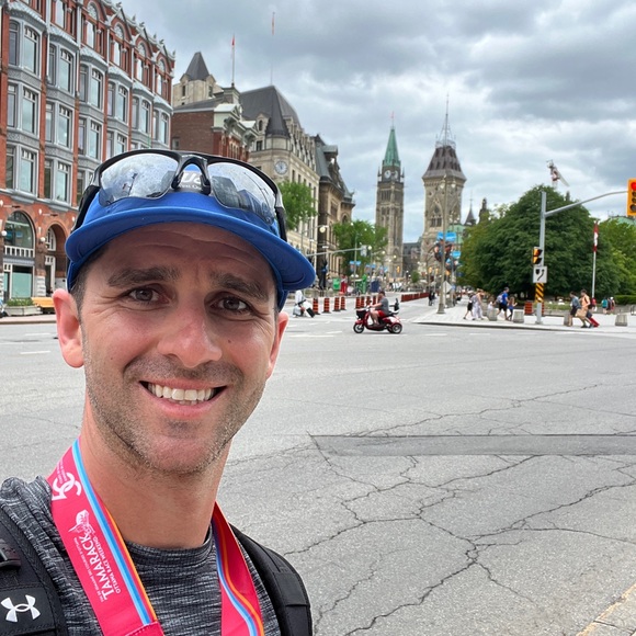 Meet your Posher, Taylor - Picture 1 of 2